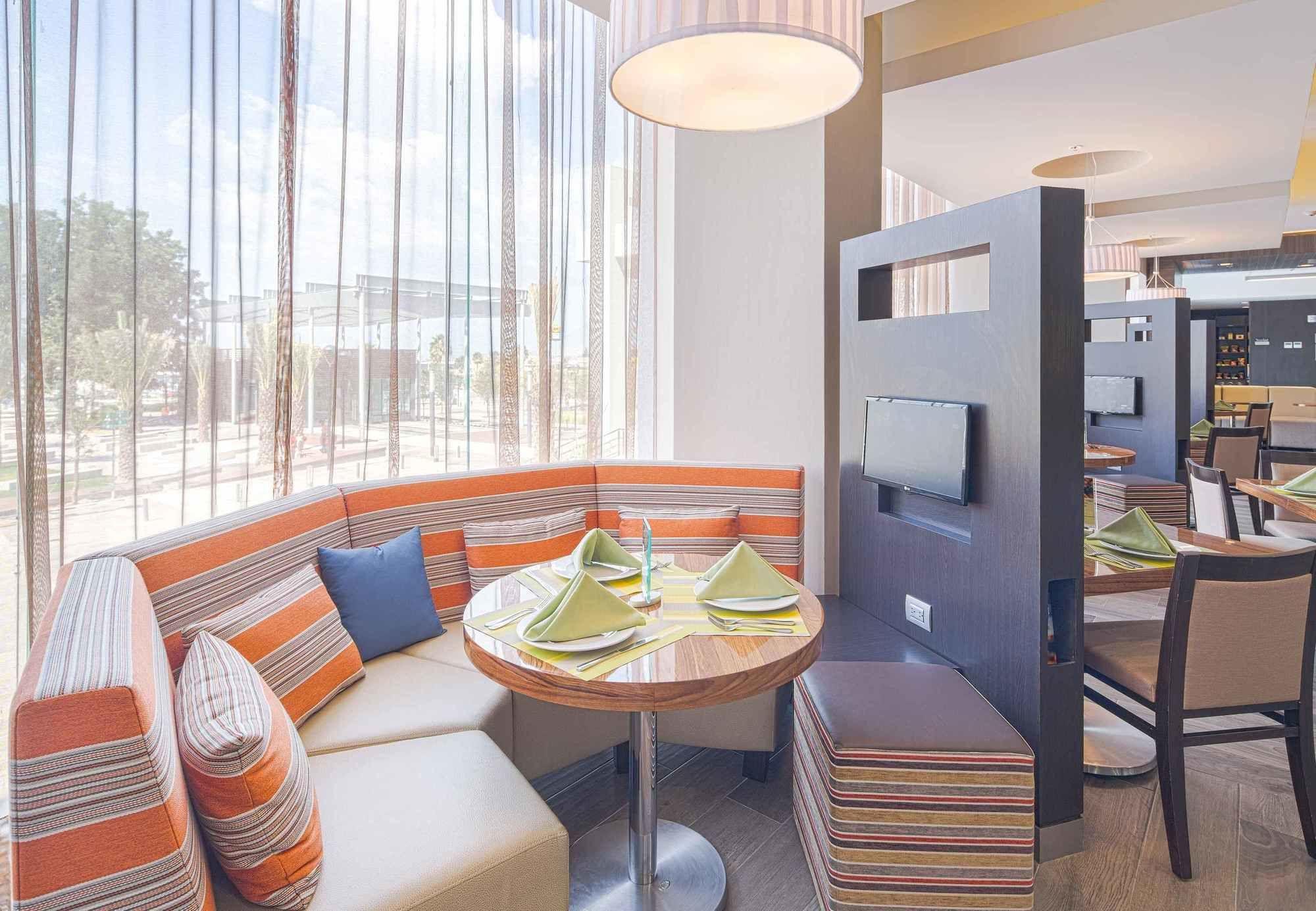 Courtyard By Marriott Saltillo Zewnętrze zdjęcie