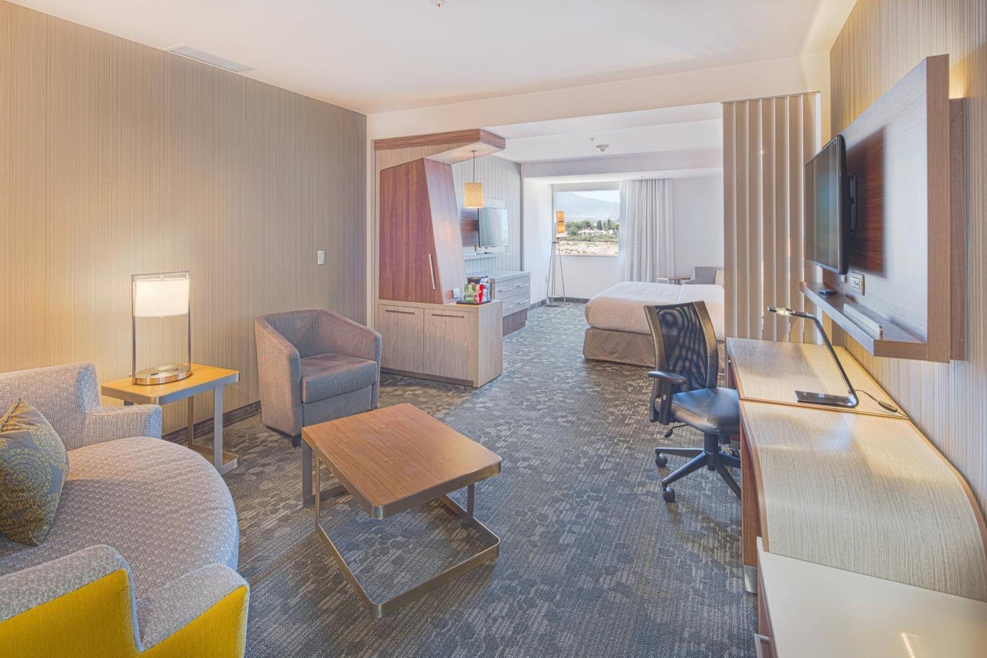 Courtyard By Marriott Saltillo Zewnętrze zdjęcie