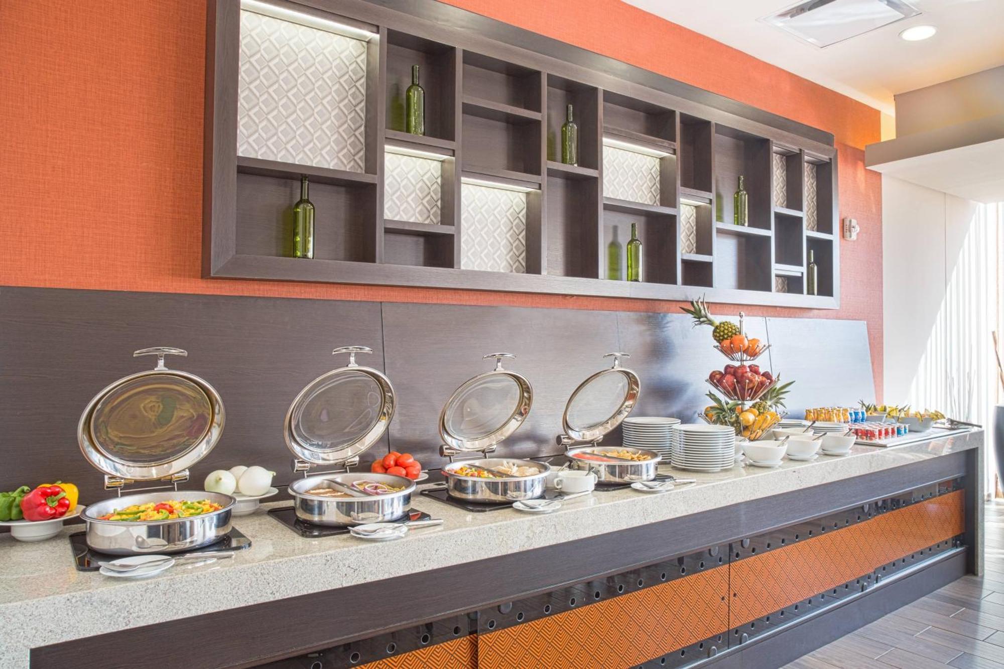 Courtyard By Marriott Saltillo Zewnętrze zdjęcie