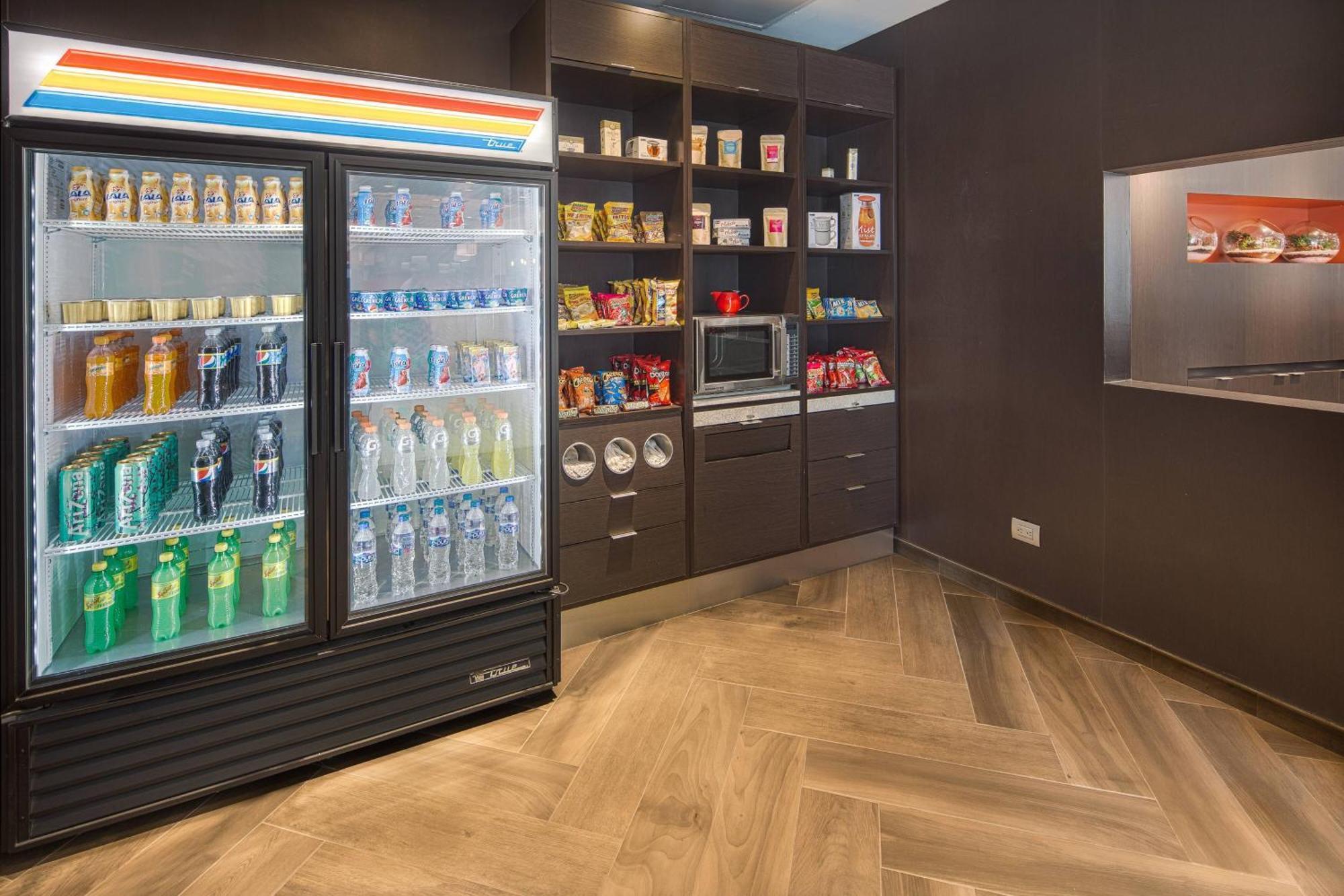 Courtyard By Marriott Saltillo Zewnętrze zdjęcie