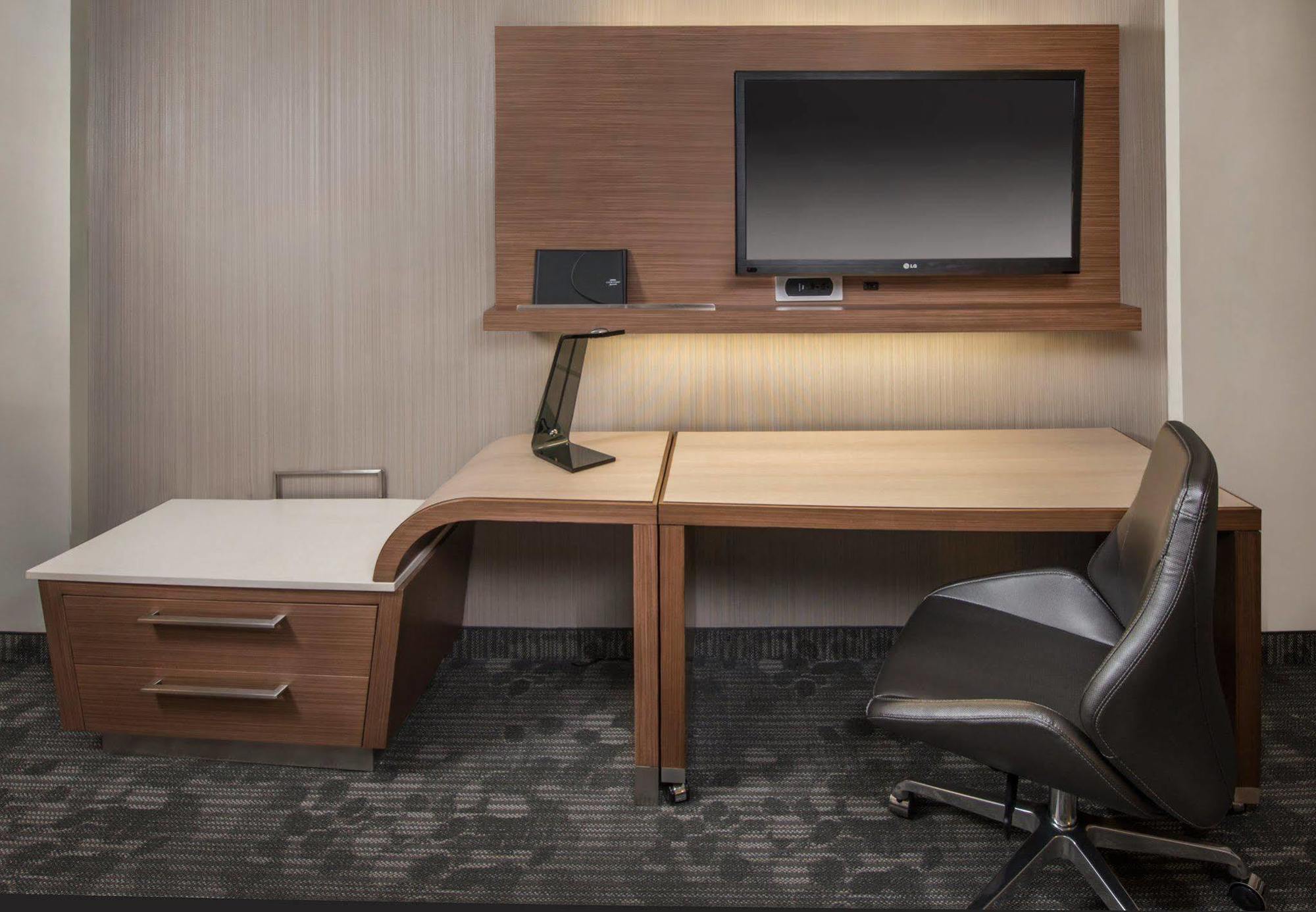 Courtyard By Marriott Saltillo Zewnętrze zdjęcie